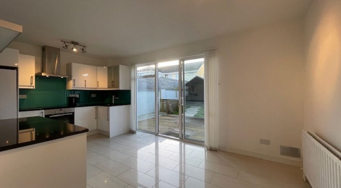 244 Plums Road, Wedgewood Olivers Estate Agent