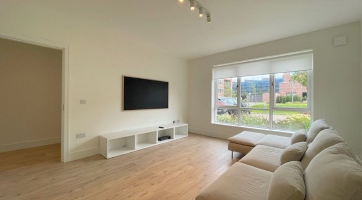 Olivers Estate Agent | 5 Mercer Green,Dublin 18 521663-large-4.jpg