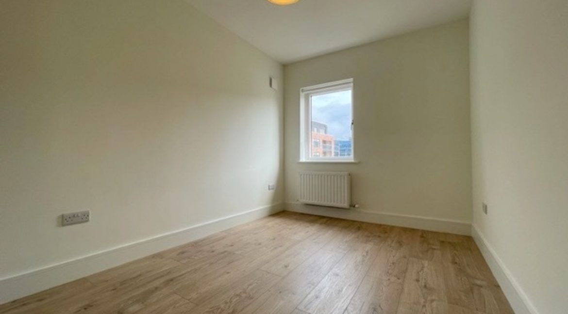 Olivers Estate Agent | 5 Mercer Green,Dublin 18 521663-large-11.jpg