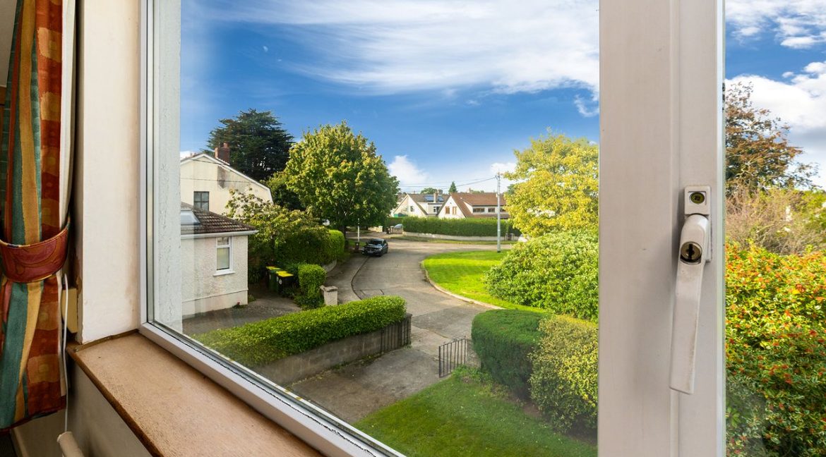 Olivers Estate Agent | 53 Woodley Park, Kilmacud 448024-large-12.jpg