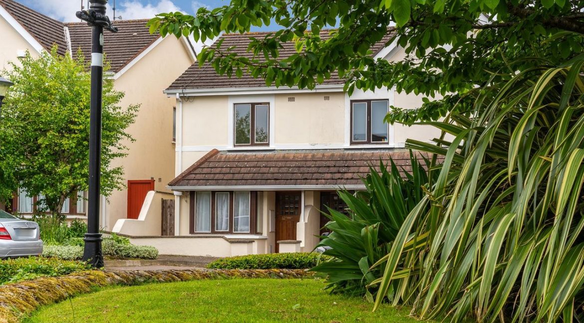 Olivers Estate Agent | 10 Village Gate,Dalkey,Co. Dublin 475939-large-0.jpg