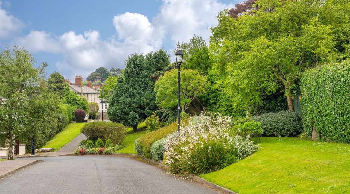 Olivers Estate Agent | 10 Village Gate,Dalkey,Co. Dublin 475939-large-13.jpg