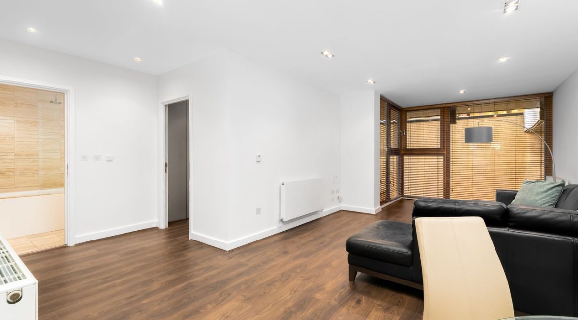 Olivers Estate Agent | Apartment 26, The Cubes 1, Beacon South Quarter 467167-large-5.jpg