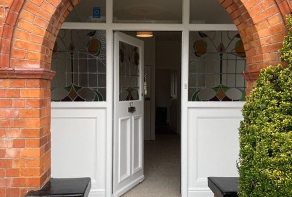 Olivers Estate Agent | 27 Saint Alban’s Park, Sandymount 447705-large-1.jpg