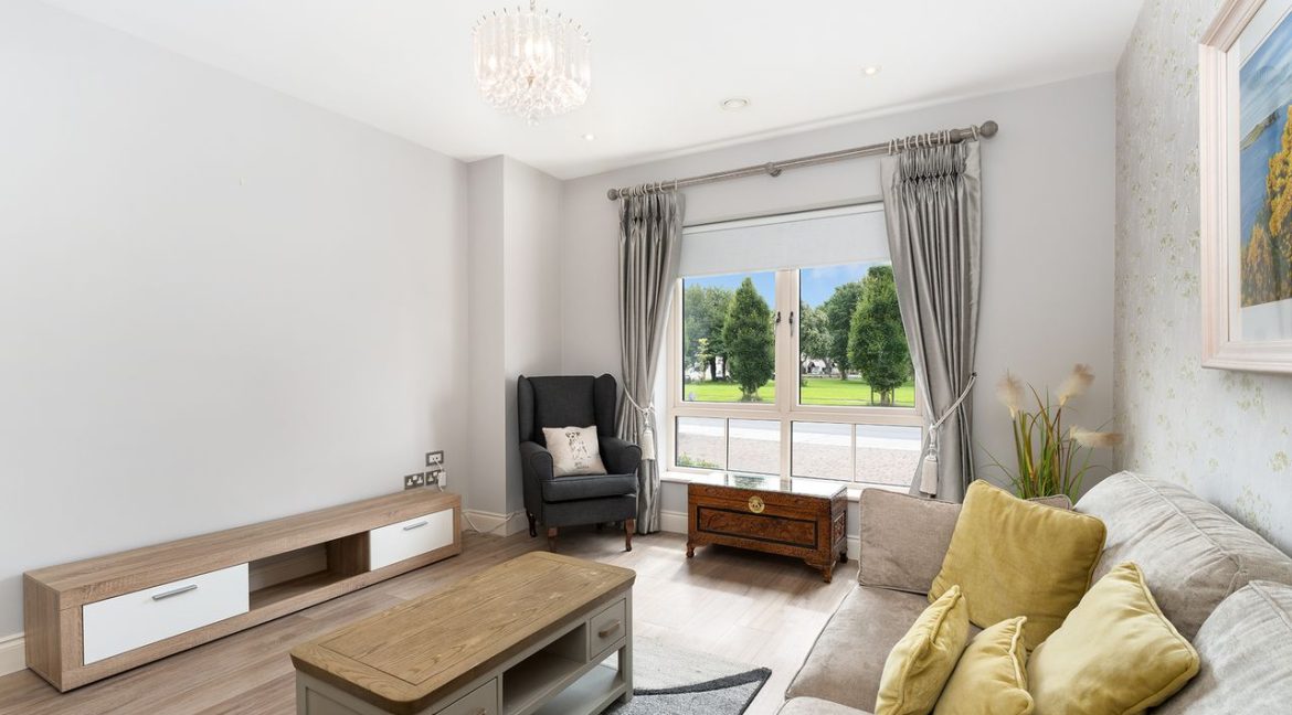 Olivers Estate Agent | 10 Wilkins View 456509-large-2.jpg