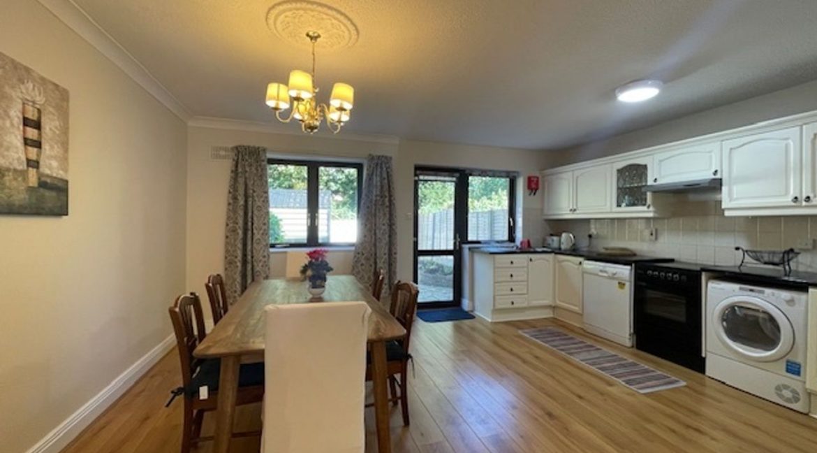 Olivers Estate Agent | 6 Marlborough Court 521134-large-6.jpg