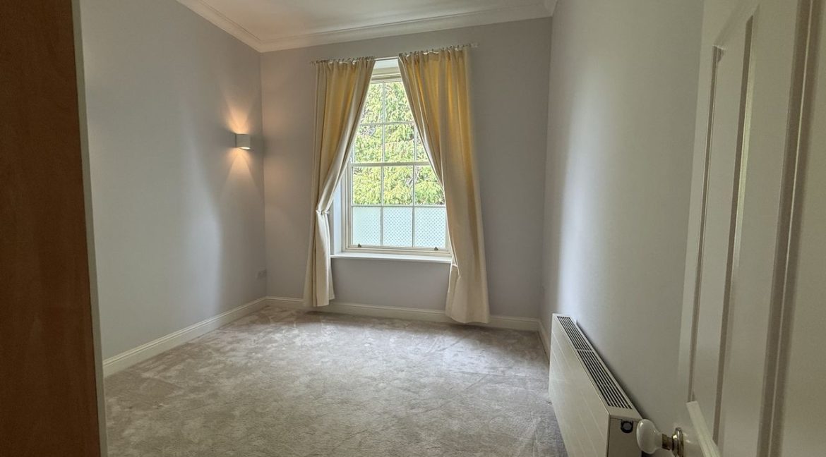 Olivers Estate Agent | Apartment 32, North Wing Old Connaught House 521104-large-6.jpg