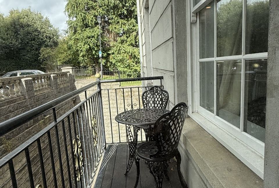 Olivers Estate Agent | Apartment 32, North Wing Old Connaught House 521104-large-9.jpg