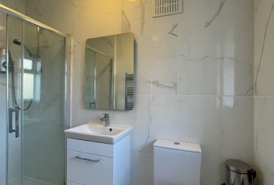 478023-large-10.jpg